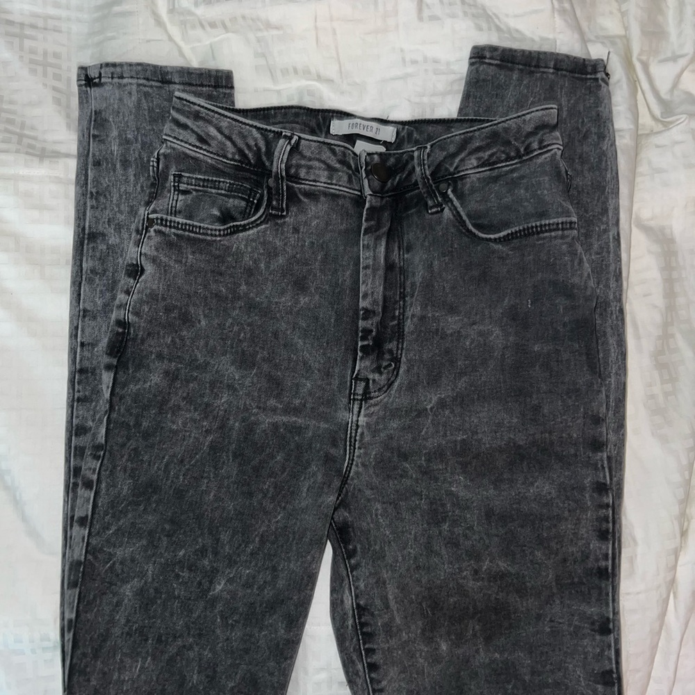 Forever 21 Charcoal Skinny Jeans